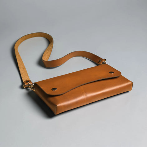 Cartera de mano KAZU