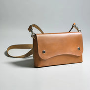 Cartera de mano KAZU