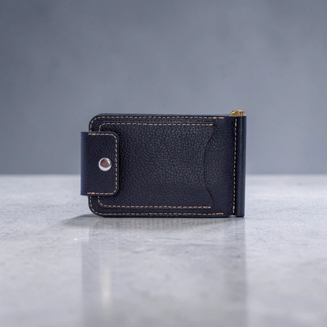 Clip Wallet Delta