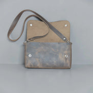 Cartera de mano KAZU