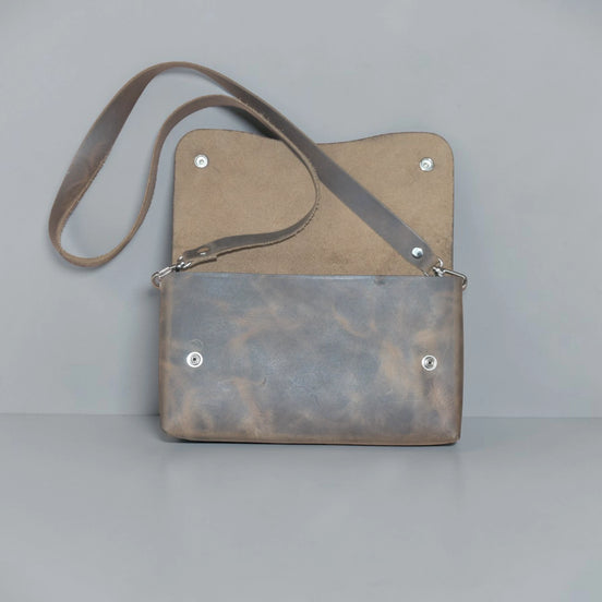 Cartera de mano KAZU